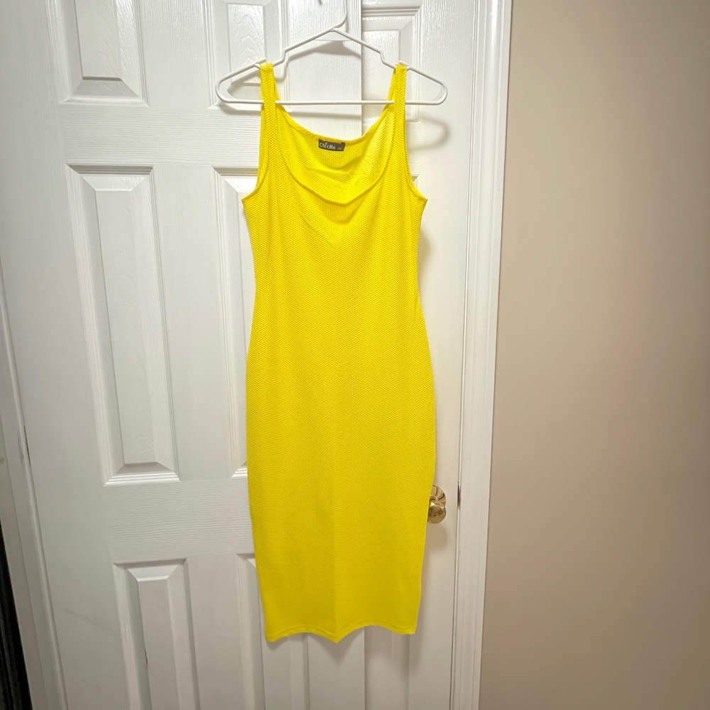 Plain U-Neck Sleeveless Casual Dress ChicMe, Yellow, size small